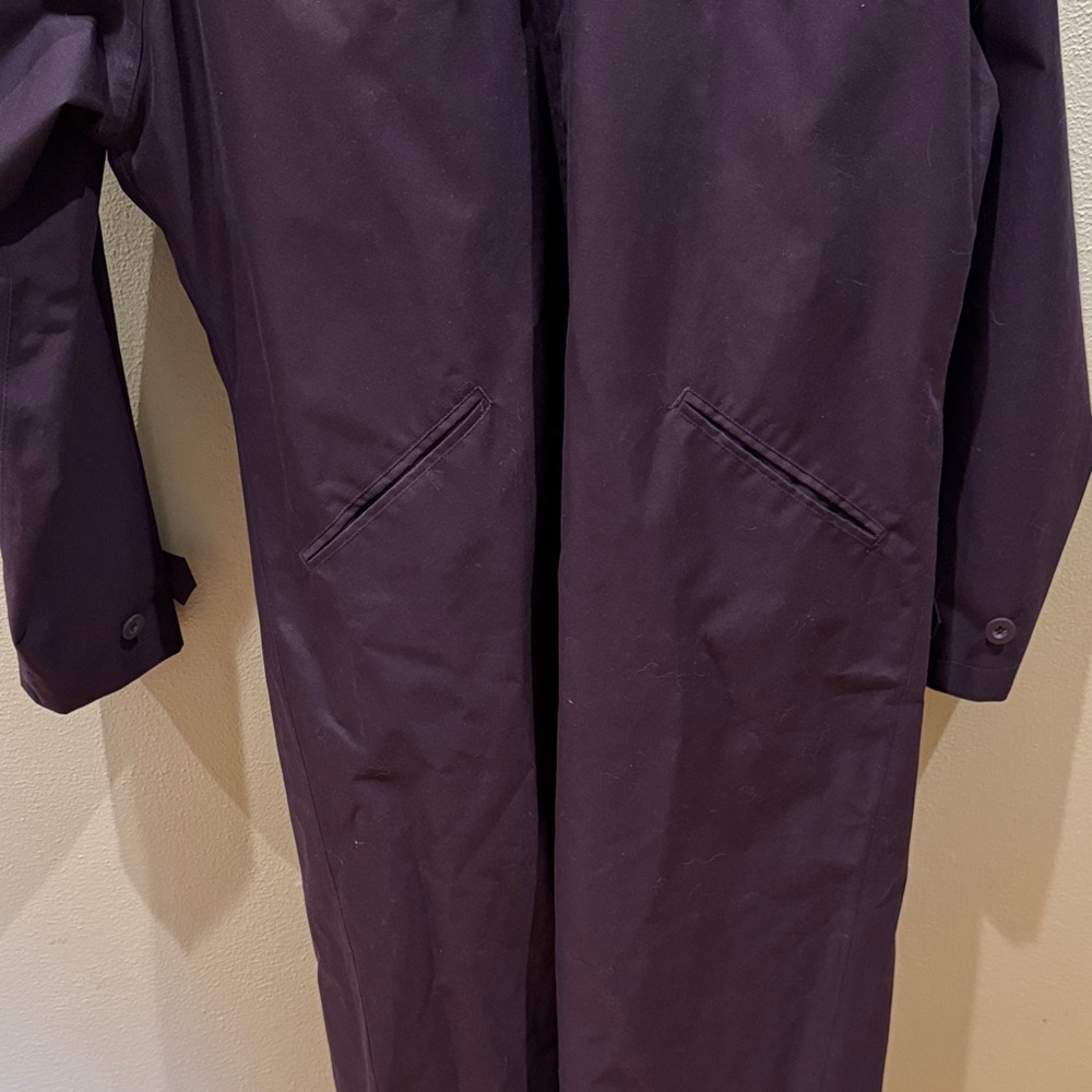 Travel Smith Women's Waterproof Long Purple Raincoat with Detachable Hood - Picture 12 of 16